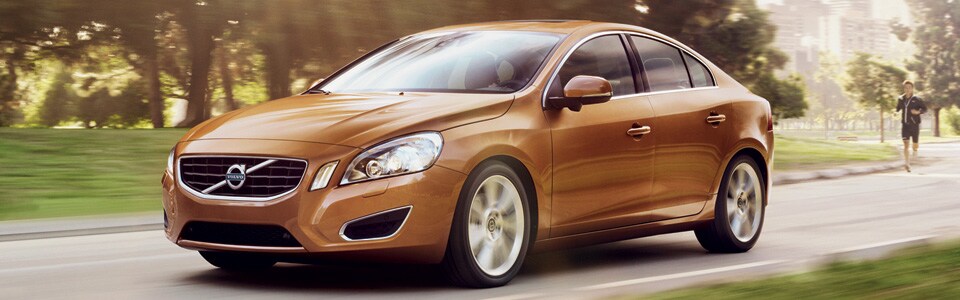 2011-s60-sedan_01.jpg