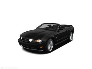 V6 (150A); MSRP  $30,199