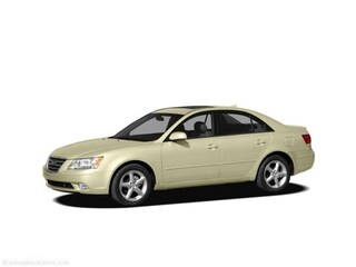 GL (M5); MSRP  $22,499