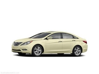 GL (M6); MSRP  $22,649