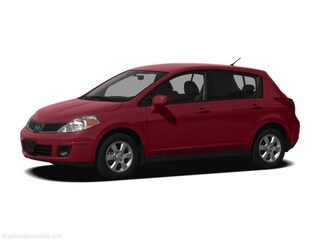 2009 Nissan versa hatchback edmunds #2