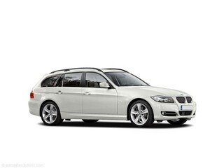 i (M6); MSRP  $35,400