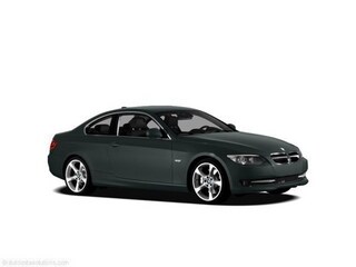 i (M6); MSRP  $42,650