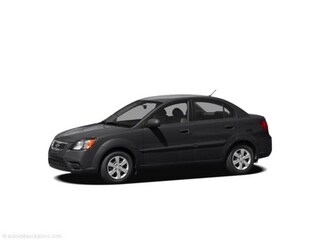 Base (M5); MSRP  $12,295