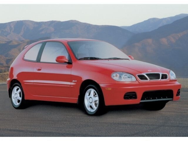 Luxurious, sporty, sophisticated, kick-ass! 2001 Daewoo Lanos Hatchback. Base MSRP $9199; Highway MPG 36.0 . Luxurious, sporty, sophisticated, kick-ass! 2001 Daewoo Lanos Hatchback. Base MSRP $9199; Highway MPG 36.0 .