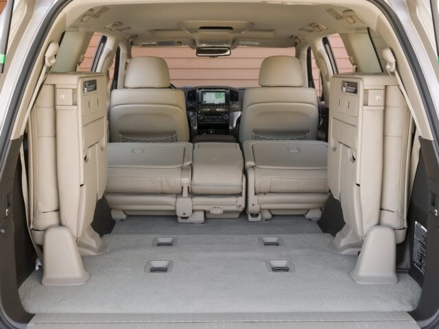 2010 Toyota Land Cruiser Interior