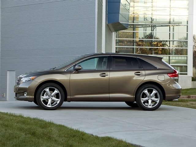 2010 Toyota venza recall list