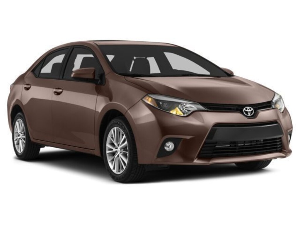 Used 2015 Toyota Corolla LE Sedan