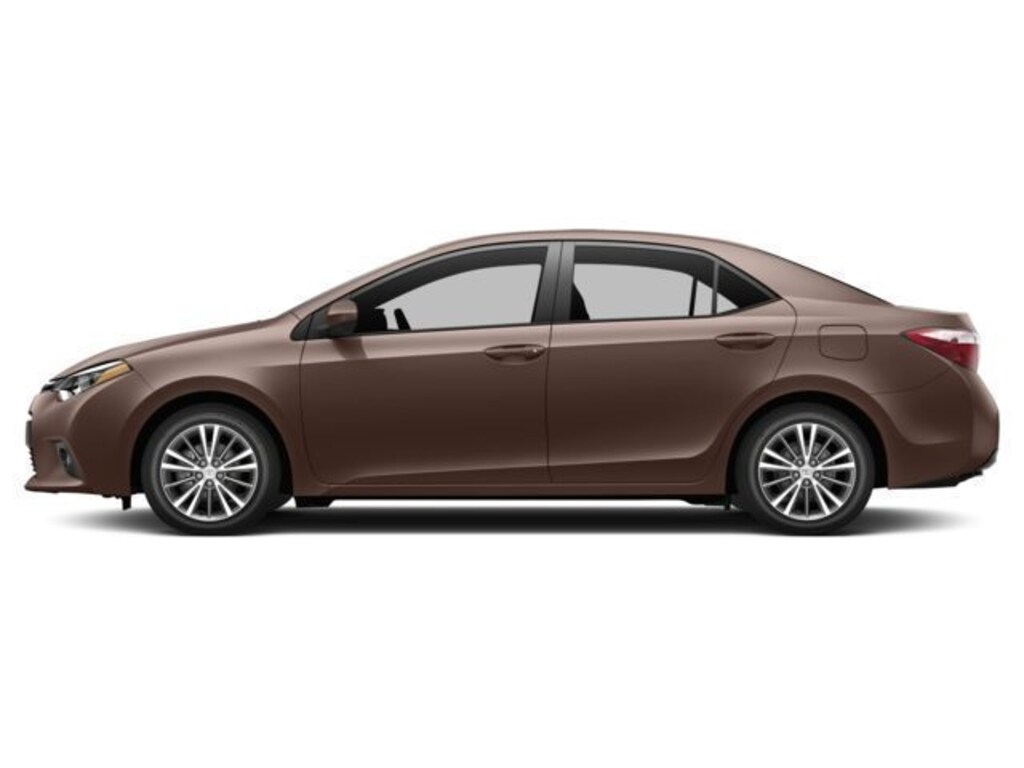 Used 2015 Toyota Corolla LE Sedan