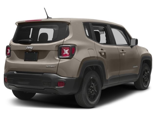 2016 Jeep Renegade Latitude photo 2
