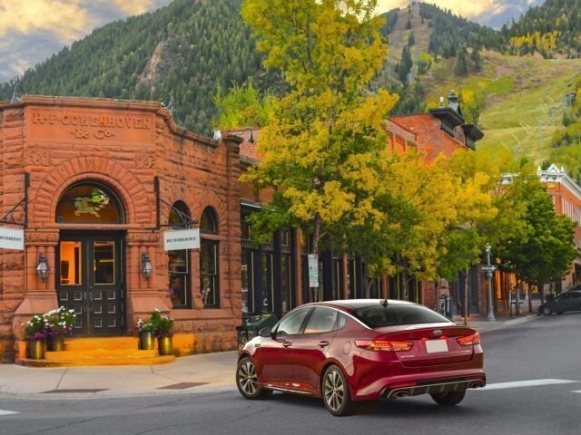 2016 Kia Optima LX photo 2