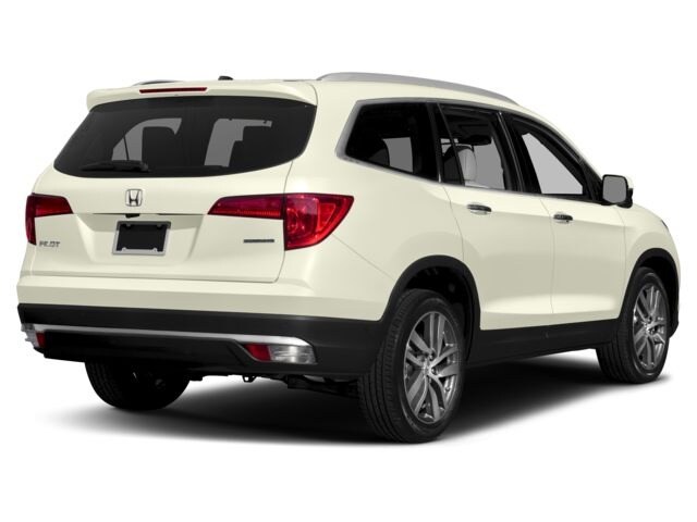2017 Honda Pilot Touring photo 3