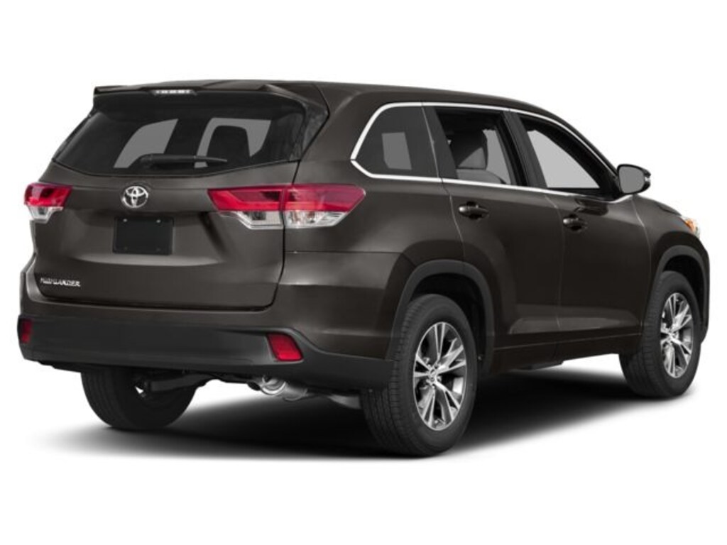 Used 2017 Toyota Highlander LE I4 SUV