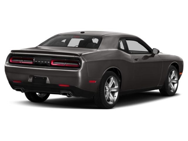 2018 Dodge Challenger SXT photo 2