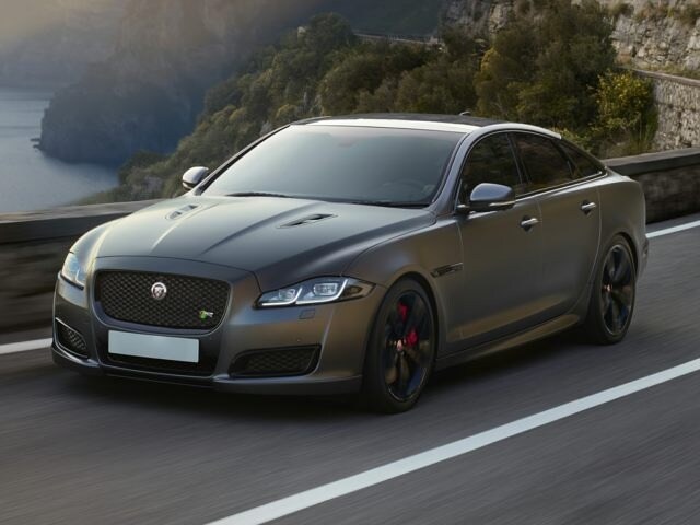 Jaguar XJR575