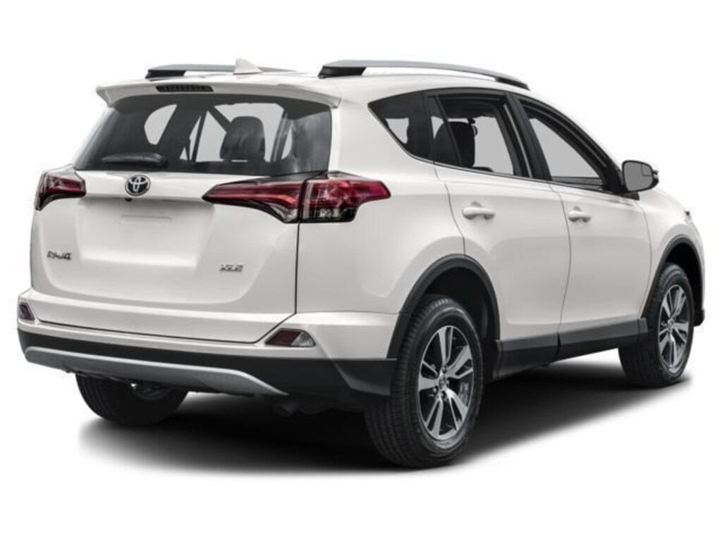 Used 2018 Toyota RAV4 XLE SUV