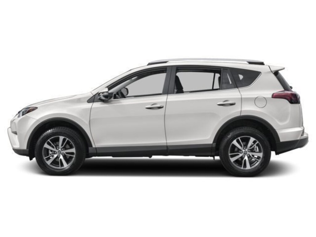 Used 2018 Toyota RAV4 XLE SUV