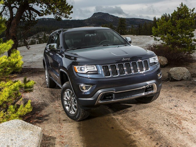 http://images.dealer.com/autodata/us/640/2019/USC90JES051B0/CAC40JES051B01308.jpg