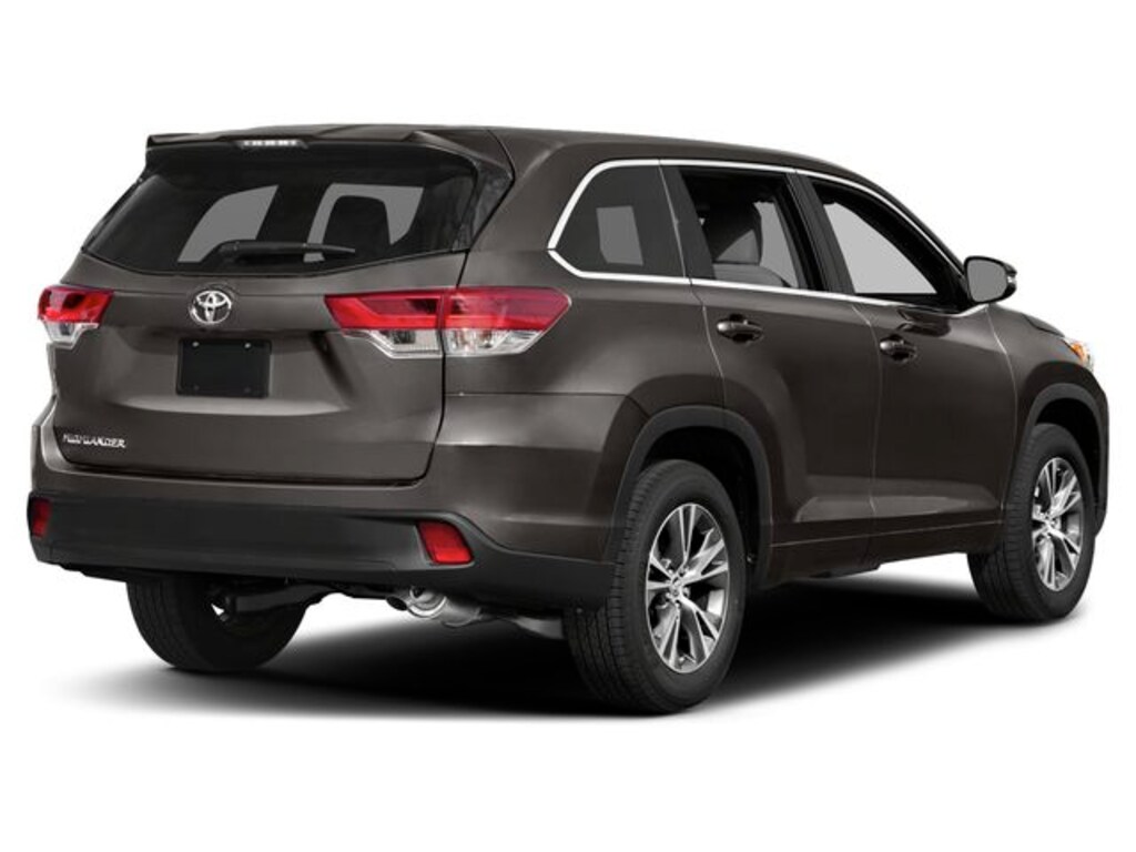Used 2019 Toyota Highlander LE I4 SUV