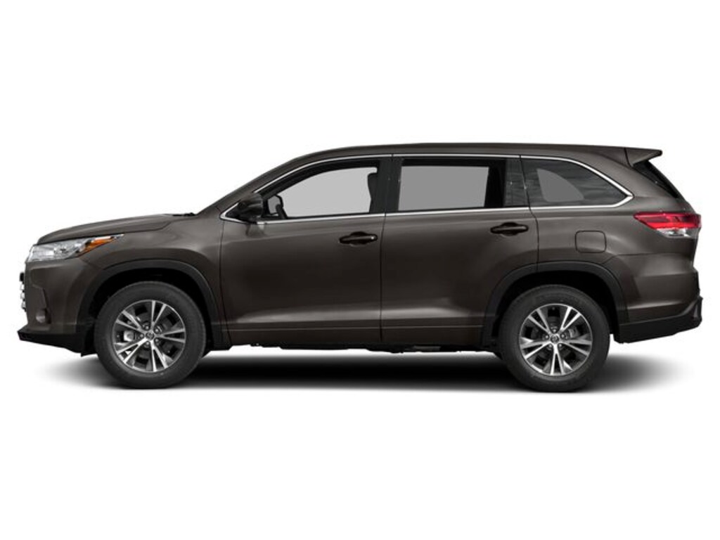 Used 2019 Toyota Highlander LE I4 SUV