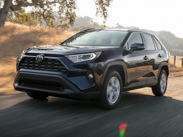 Toyota RAV4 Hybrid LE Exterior
