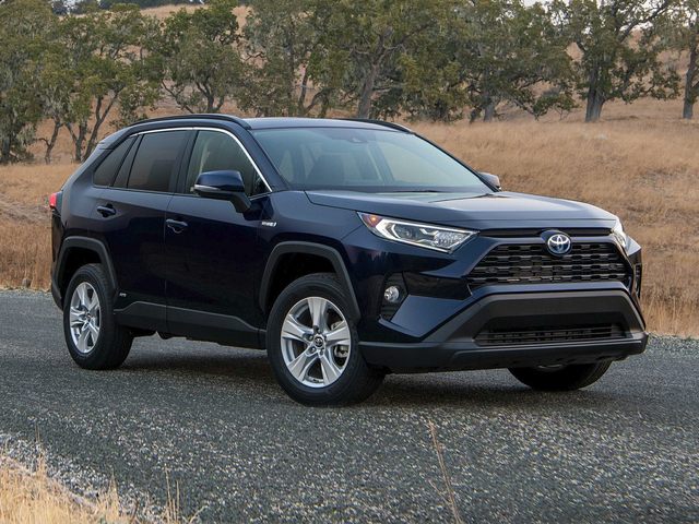 Toyota RAV4 Hybrid LE Exterior