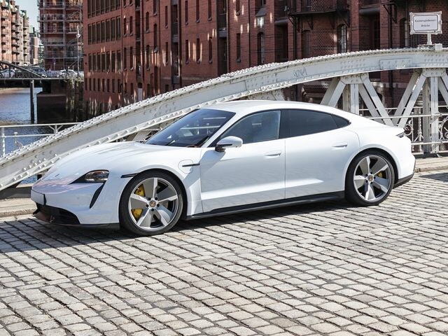 2023 Porsche Taycan Sedan