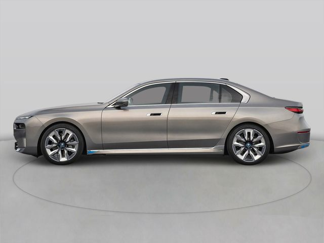 2025 BMW i7 2025 BMW i7 profile view