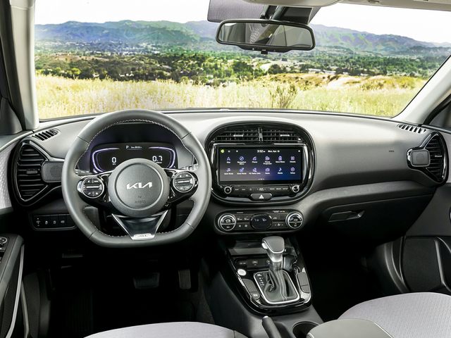 2025 Kia Soul Dashboard