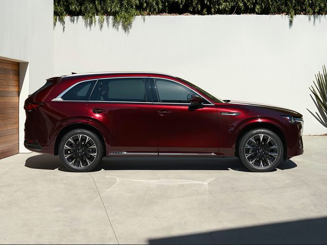 2024 Mazda CX-90