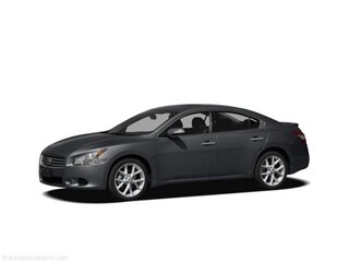 Nissan Maxima