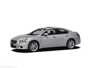 Nissan Maxima
