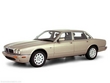 Jaguar XJ8