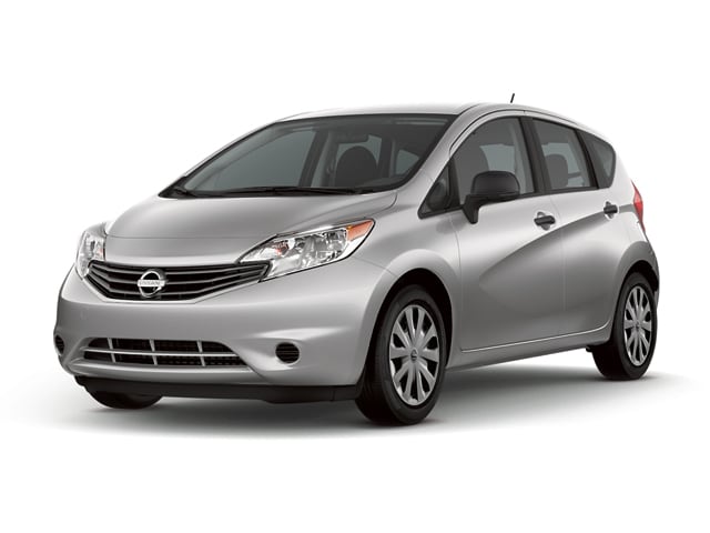 Nissan versa hatchback san diego #9