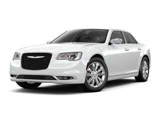 2018 Chrysler 300 Sedan 2018 Chrysler 300 Dealership near Crossville TN