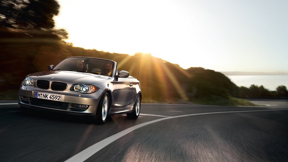 2011-128i-convertible-960x540_01.jpg