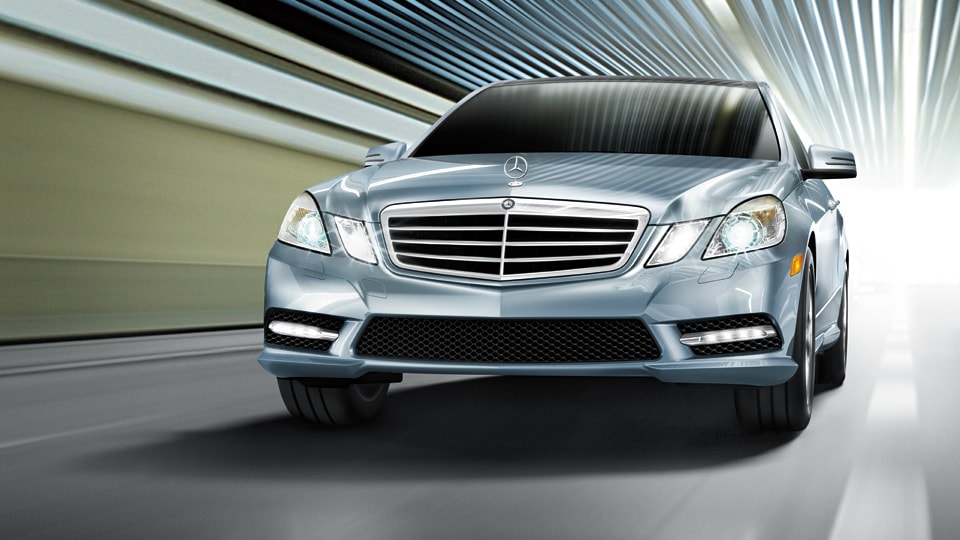 2013-e550-sedan_02.jpg
