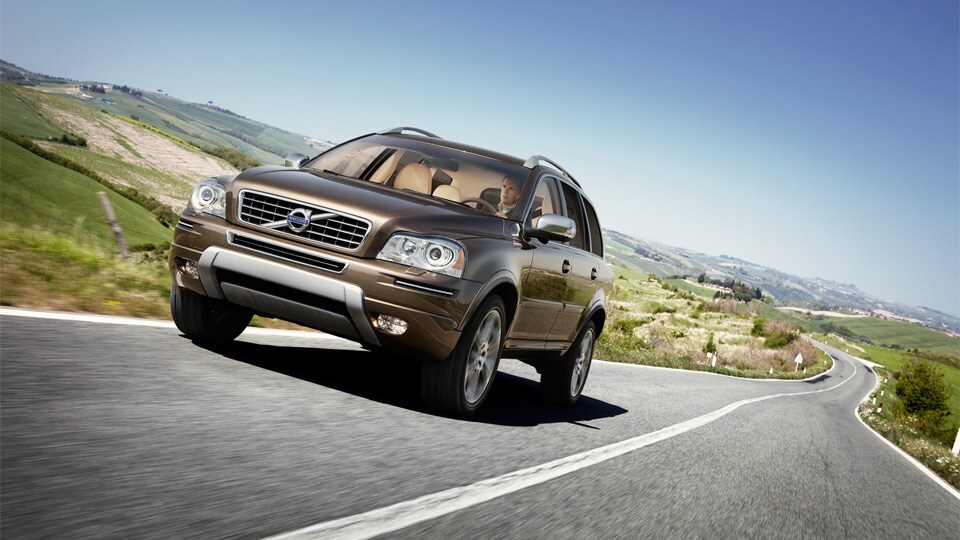 2013-XC90-SUV_03.jpg