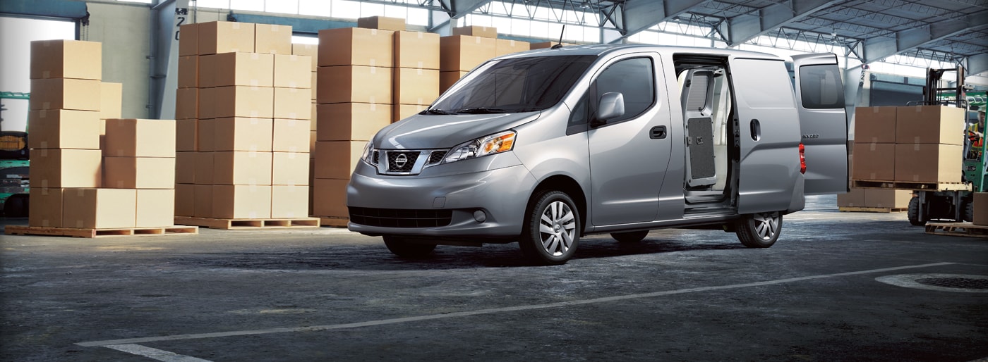 2015-NV200-Van_04.jpg