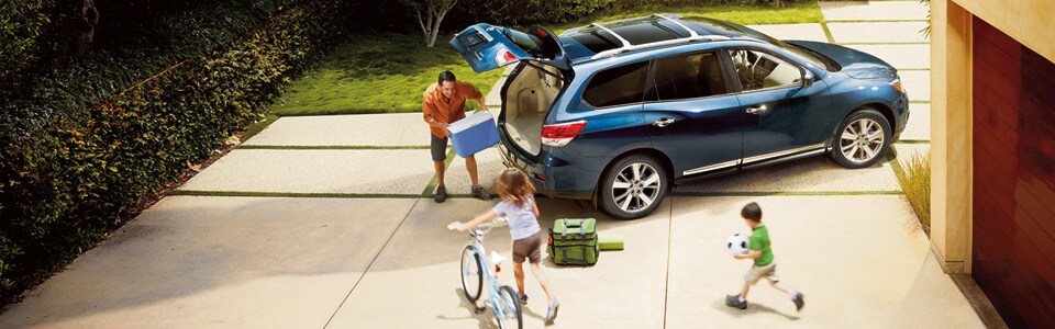 2015-Pathfinder-SUV_04.jpg