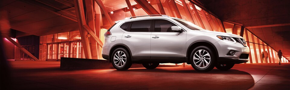 2015-Rogue-SUV_03.jpg