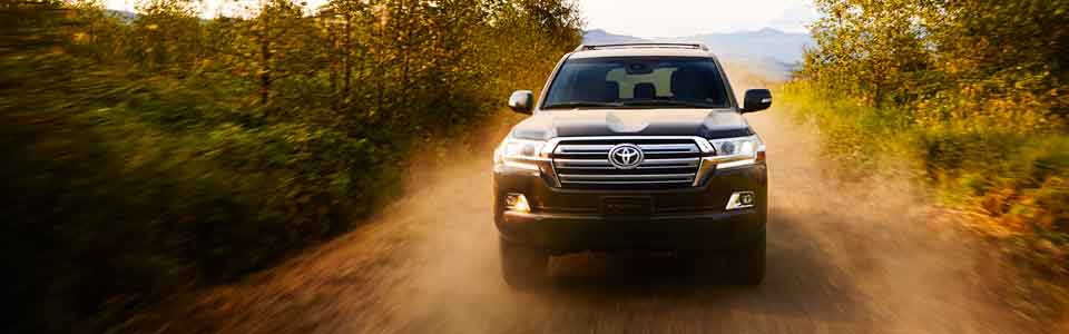 2016-Land-Cruiser-SUV_07.jpg