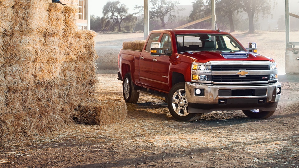 2017-Silverado-Truck_01.jpg