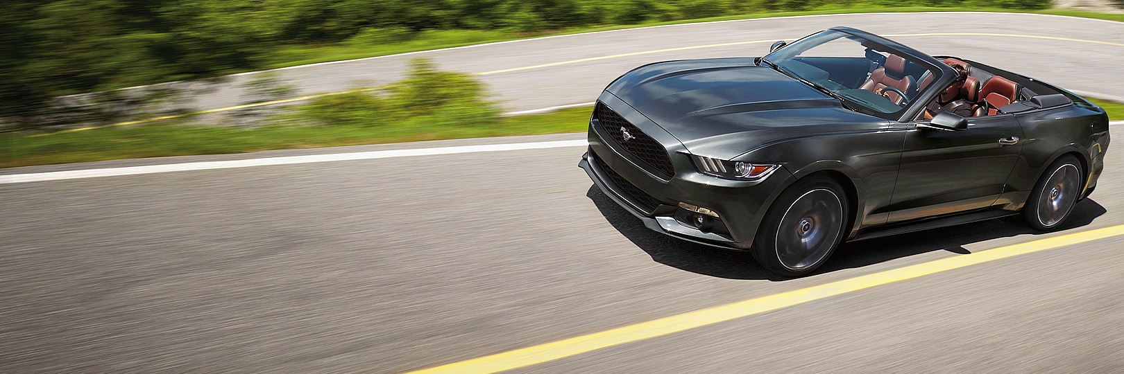 2017-Ford-Mustang-Conv_01.jpg