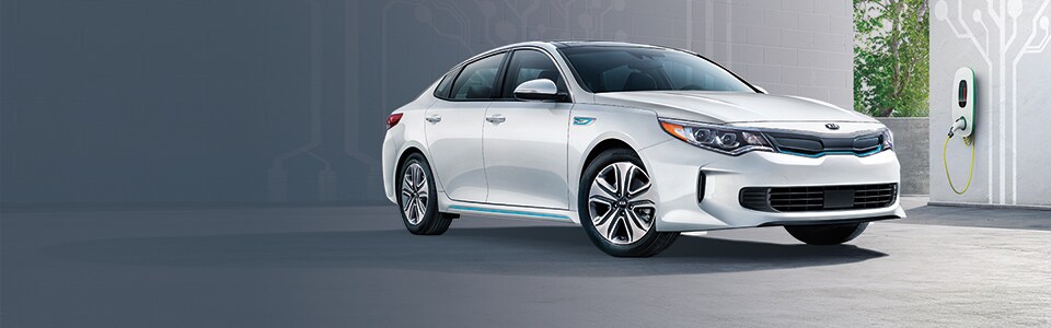 2017-Optima-Plug-In-Hybrid_01.jpg