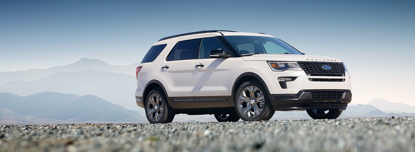 2018-Explorer_SUV_01.jpg