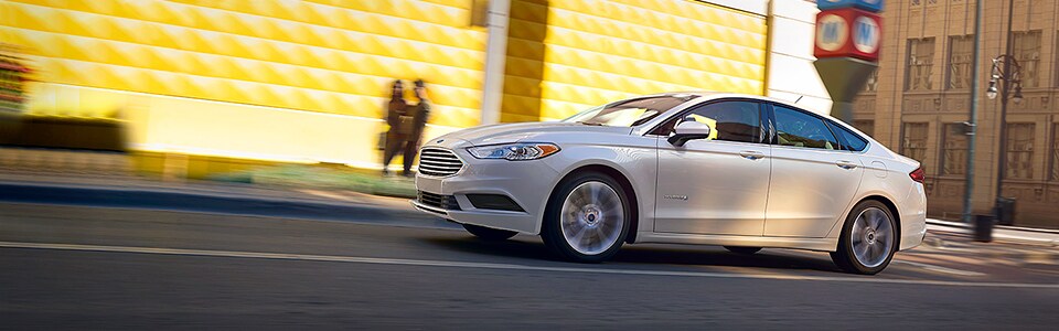2018-Fusion-Sedan_05.jpg