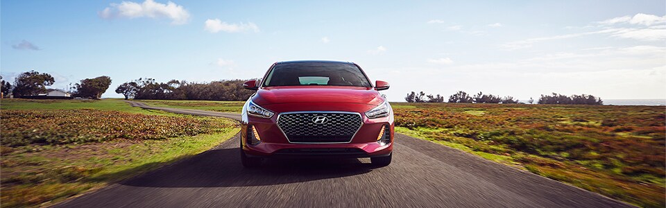 2018-Elantra-GT-Hatchback_04.jpg