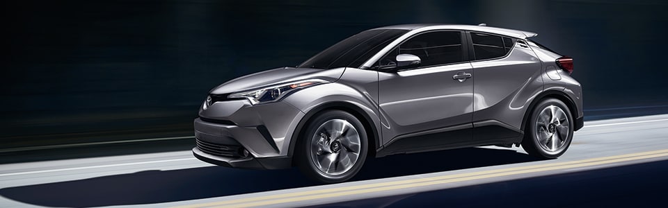 2017-C-HR-SUV_01.jpg