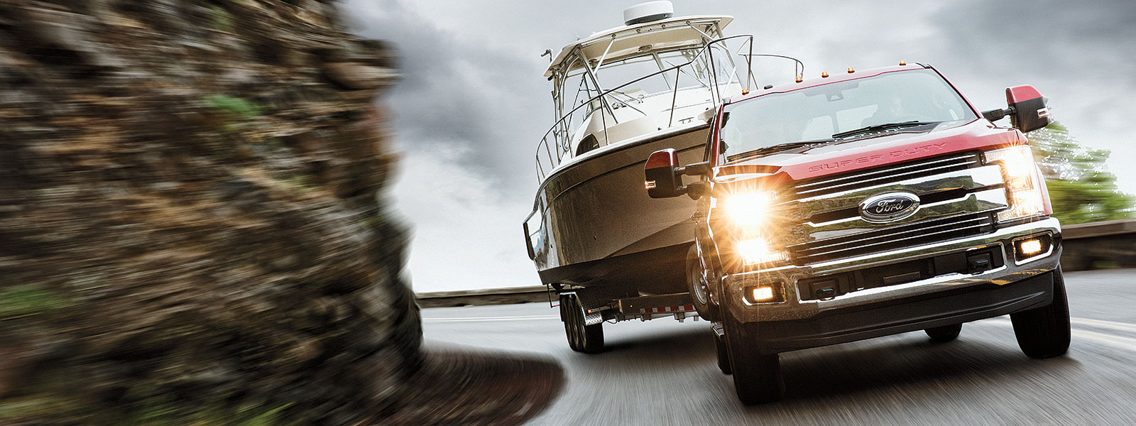 2019-F-250-Truck_05.jpg